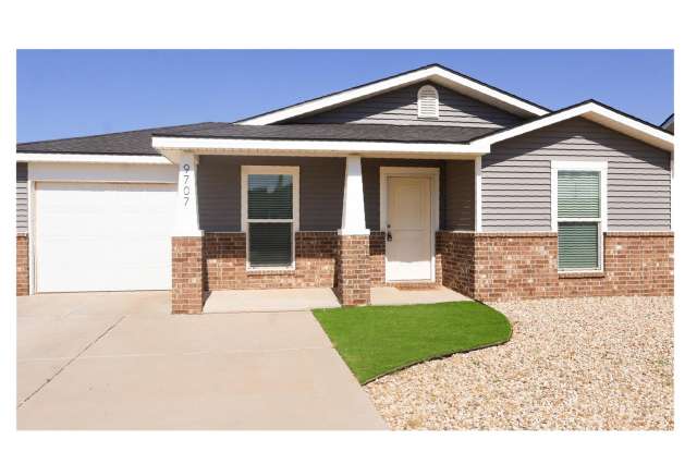 Cozy and Spacious 3 Bedroom Home with Garage – Pet Friendly! photos photos