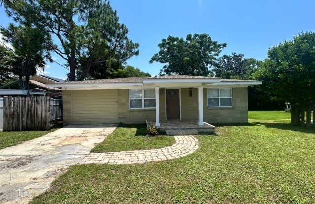 16238 LullWater DR photos photos