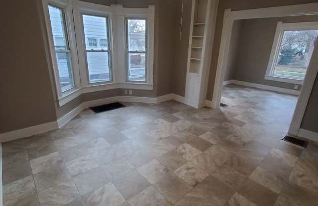 4 Bedroom Single Family - 1616 61st Street, Kenosha, WI 53143