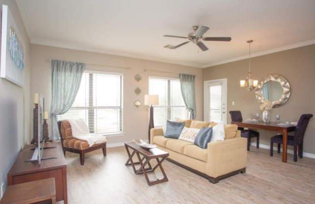 701 Leora Ln, #1105 - 701 Leora Lane, Lewisville, TX 75056