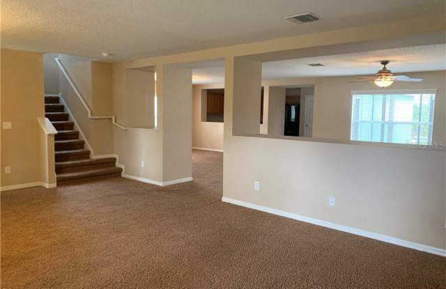 13667 Phoenix Drive Gallery 4
