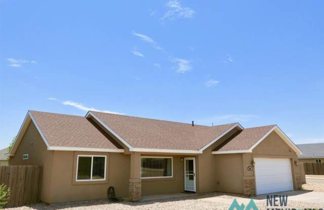 Stunning 3 Bed 2 Bath Home in Clovis, NM photos photos