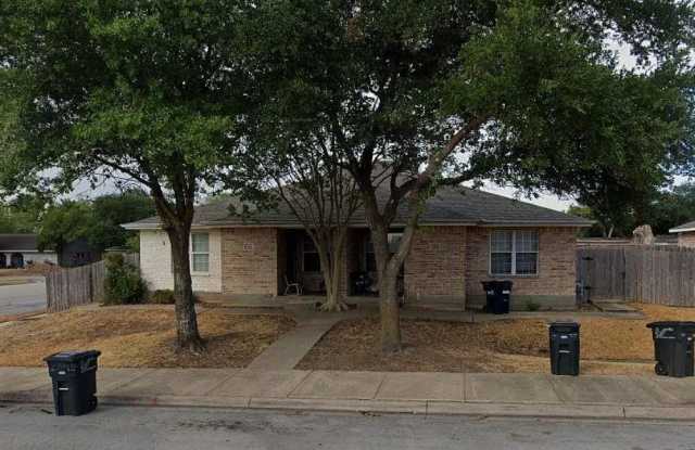 1714 Dexter Dr S photos photos