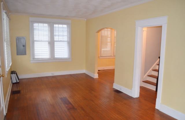 1623 McDaniel Street Gallery 4