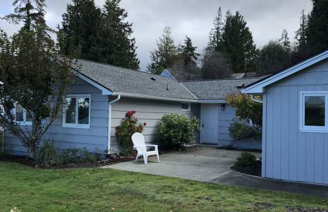 29613 Beach Dr NE Gallery 3