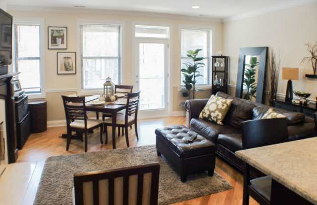 3229-31 N Kenmore Gallery 2