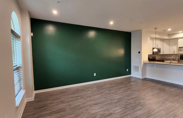 10115 Dorsey Ln Gallery 3