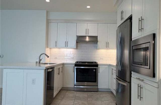 151 Bishop Landing Gallery 2