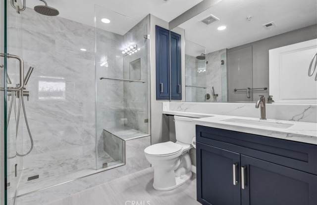 2368 Scholarship photos photos