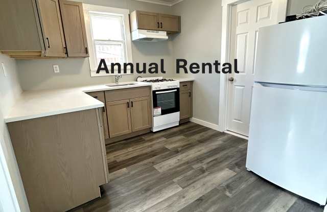 320 Franklin Ave photos photos