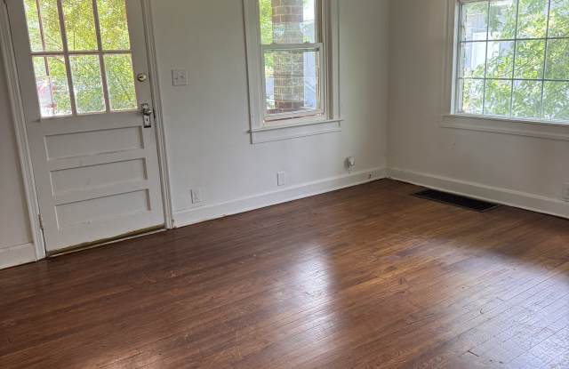 2517 Lafayette Circle Gallery 3