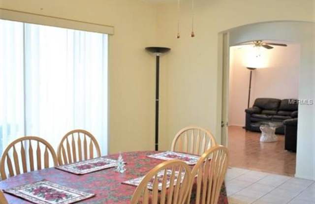 7704 INDIAN RIDGE TRAIL N Gallery 4