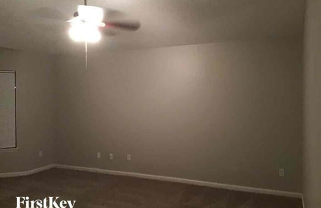 7833 Bristol Bay Lane East Gallery 4