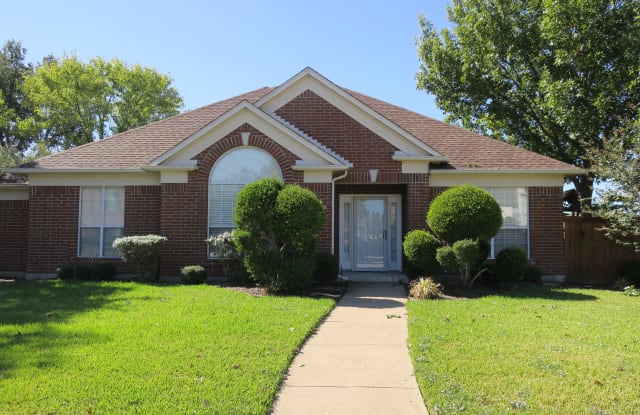 1209 Woodthorpe Dr - 1209 Woodthorpe Drive, Mesquite, TX 75181