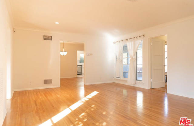 1240 PECK Drive Gallery 3