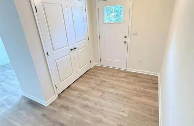 135 COBBLESTONE Drive Gallery 3