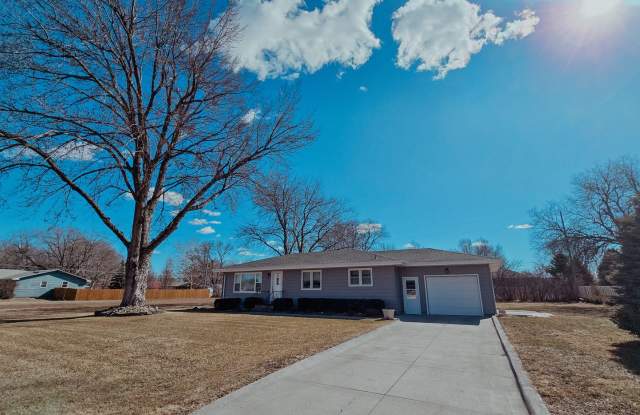 1605 Grand Ave photos photos