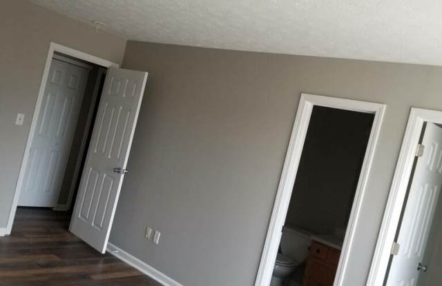 2301 Grand Fir Dr Gallery 4