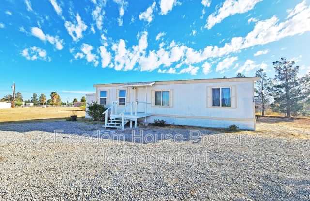1700 Keenan Way photos photos
