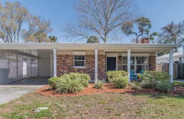 112 S Hesperides Streets - 112 South Hesperides Street, Tampa, FL 33609