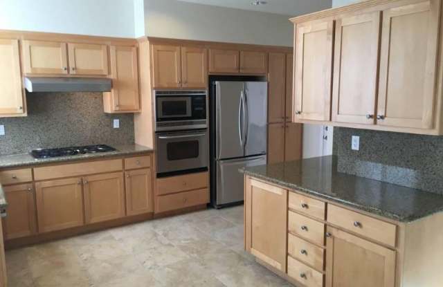 189 Smith Ranch Court Gallery 4