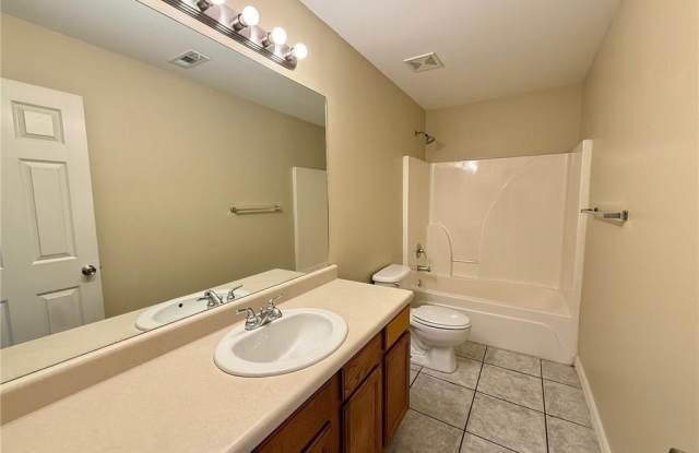 257 Graystone Circle Gallery 4