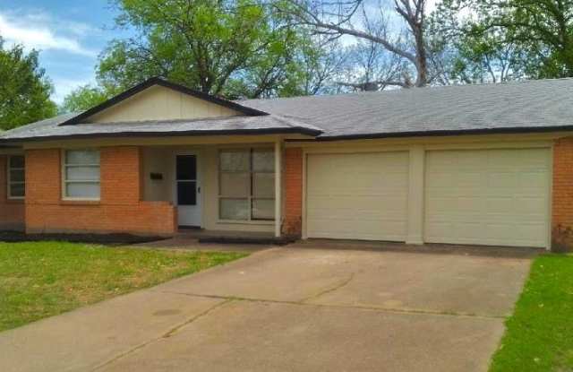 904 Deerwood Dr - 904 Deerwood Drive, Dallas, TX 75232