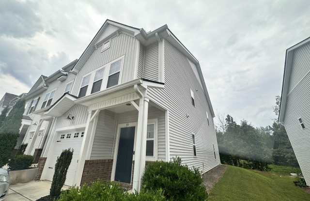 19 Jaycee Court Gallery 2