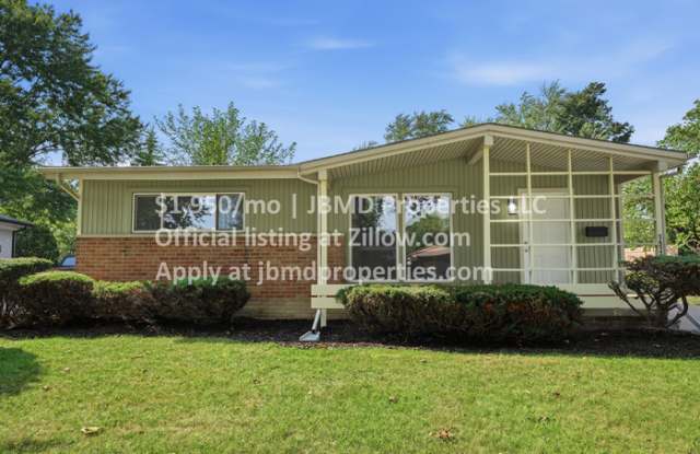 7477 Plainfield Street Gallery 4