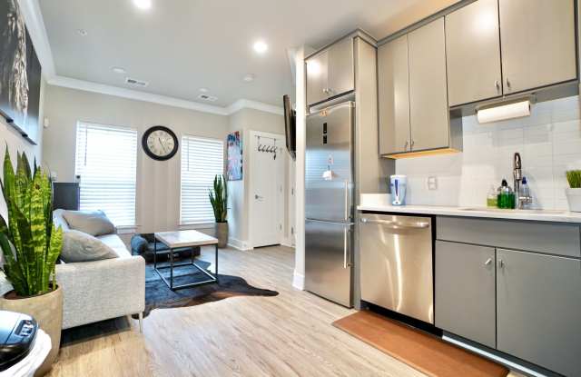 Two-Level 1BR w/ Den Next to Walter Reed and Whole Foods photos photos