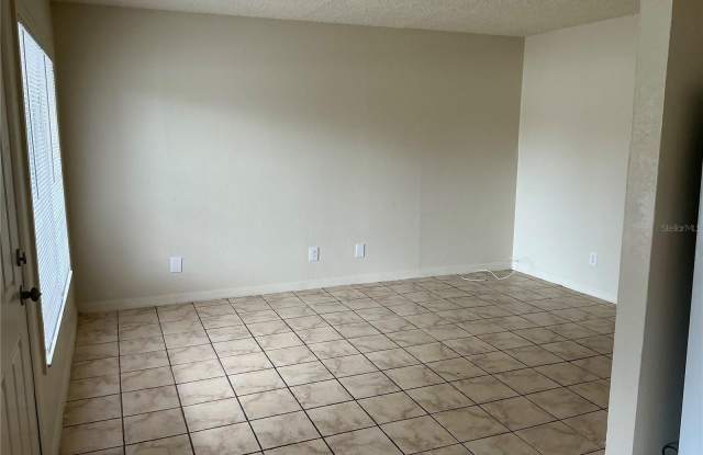 6450 78TH AVENUE N - 6450 78th Avenue North, Pinellas Park, FL 33781