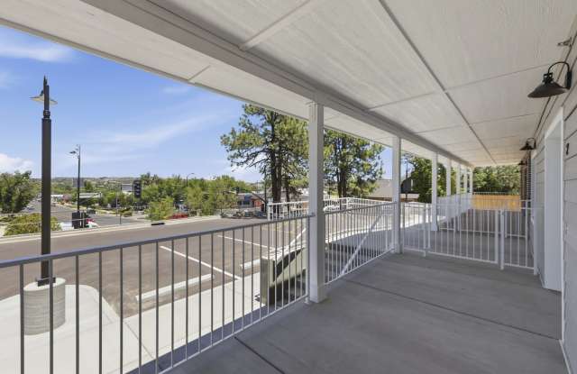 533 West Gurley Street - 2 Gallery 3