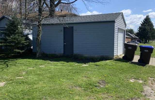 534 N Buhl Farm Drive Gallery 3