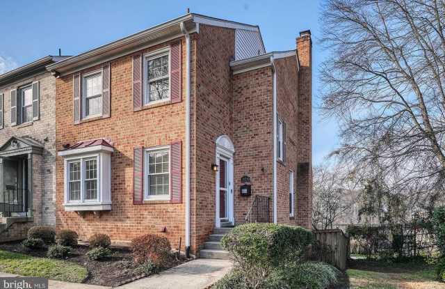 10246 ARIZONA CIR #36 - 10246 Arizona Circle, Potomac, MD 20817