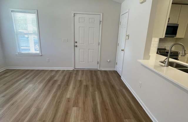116 Loyola Ave photos photos