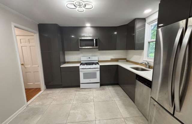 360 W South Orange Ave photos photos