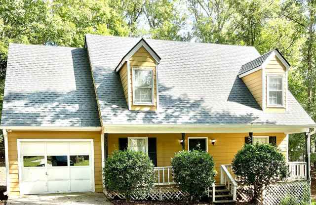 Westwood Hills! 3 BR 2 1/2 Bath home off Mitchell Bridge Rd. photos photos