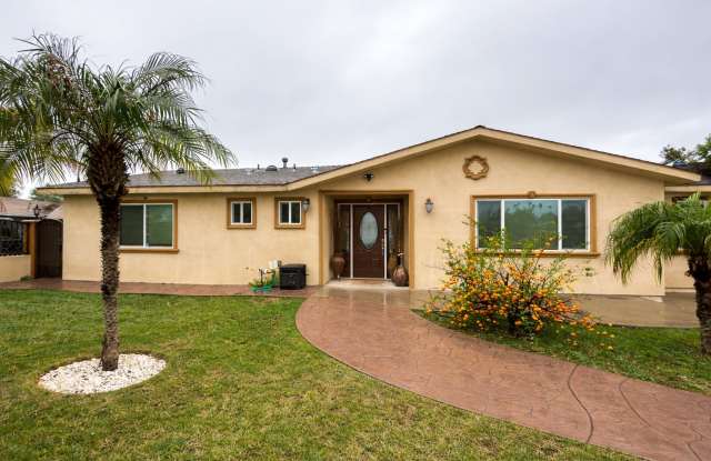 North Hollywood 4BR/3BA Home with Gated Entry and Private Yard photos photos