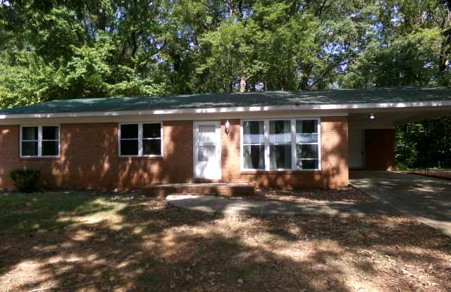 312 Shady Ln photos photos