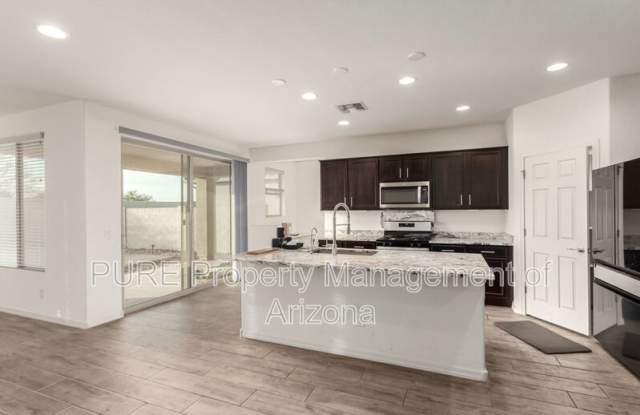 5616 N 90th Dr photos photos