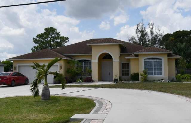 368 NW Bayshore Boulevard photos photos