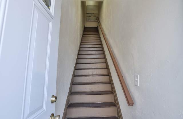 2290 San Pablo Avenue Gallery 4