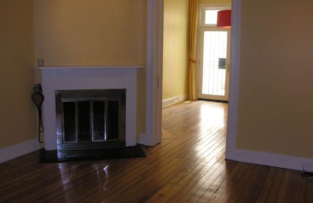 1310 WALLACH PLACE NW Gallery 3