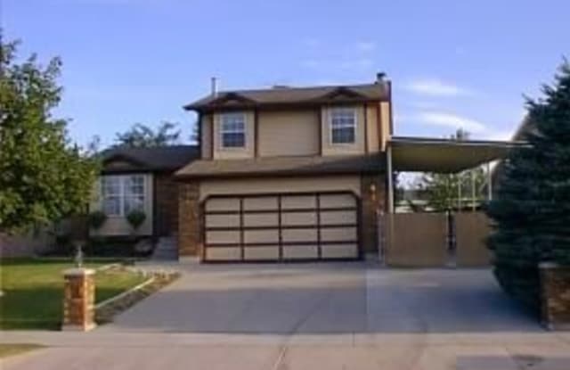 6079 W 3935 S - 6079 3935 South, West Valley City, UT 84128