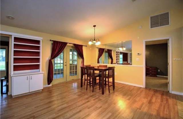 Spacious 3BR/2.5BA Single Family Home in Grand Island Gallery 4