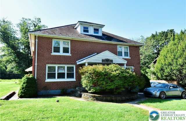 3523 Mountain View Drive Gallery 2