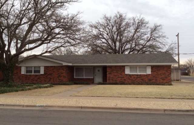 PRE-LEASING -This Great College Rental - FOR AUGUST 1ST! Completely Updated 4 bedroom/2 bath! Close to Texas Tech  LCU photos photos