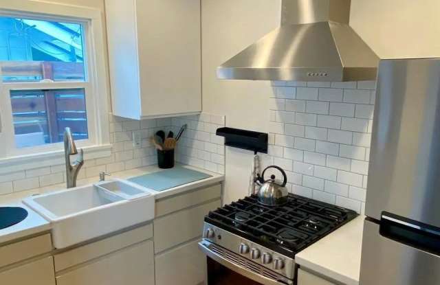 424 W University PL Gallery 2