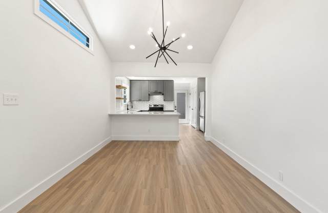 Mooring Circle - 287 photos photos