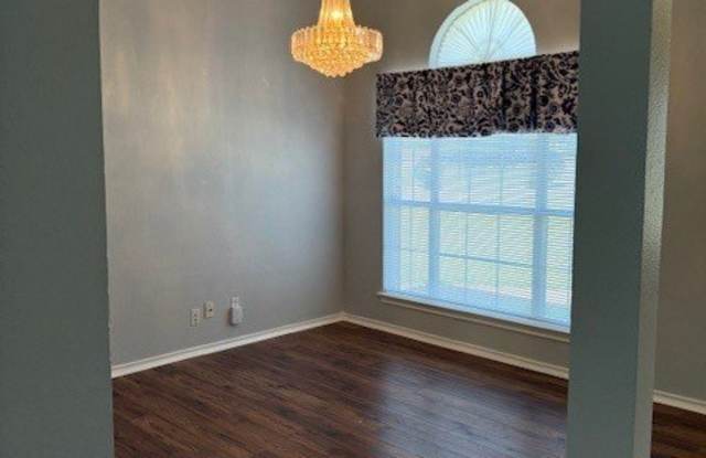 9703 Argyle Court Gallery 4